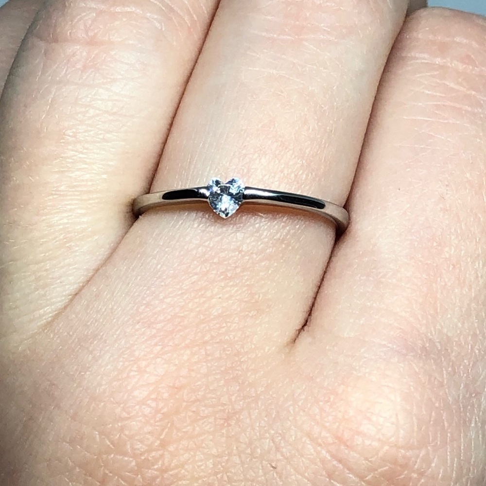 š¤šSterling silver delicate heart ring - Picture 4 of 5